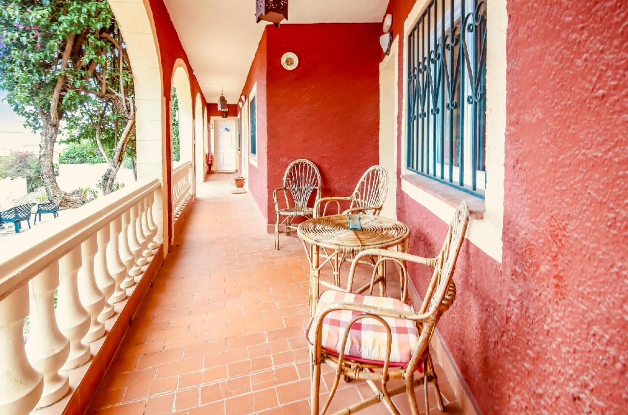 Pinkflamingo Hotel เดเนีย ภายนอก รูปภาพ